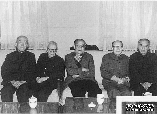 汉语拼音之父周有光：百岁星辰 文华灿然(图)