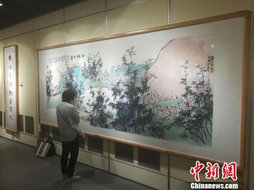 点击进入下一页